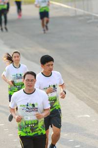 BIB: 934, 9446
                            <button type="button" onclick="openModal(3538317)" class="btn btn-primary btn-sm float-right btn-popup" data-toggle="modal" data-target=".modal-high-quality">
                        <i class="fas fa-shopping-cart"></i> Add to Cart
                    </button>
                                            <button type="button" onclick="isThisMe(3538317, true)" class="btn btn-success btn-sm float-right btn-popup btn-isme hidden" data-toggle="tooltip" data-placement="bottom" title="นี่คือรูปของคุณใช่ไหม คลิกที่นี่เพื่อเอาเข้าอัลบั้ม">
                        <i class="fas fa-plus"></i> Add to album
                    </button>
                    <button type="button" onclick="isThisMe(3538317, false)" class="btn btn-warning btn-sm float-right btn-popup btn-isnotme hidden">
                        <i class="fas fa-ban"></i> Remove from album
                    </button>